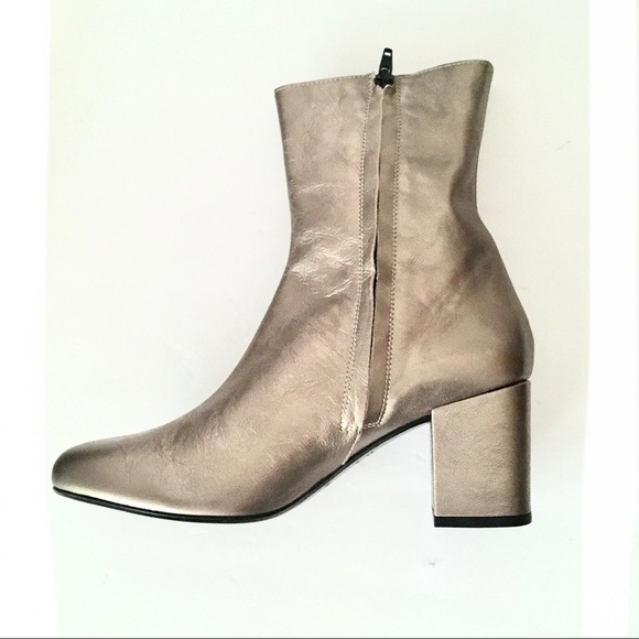 MINT&ROSE Lauren pewter leather ankle boots 10 NIB - Picture 2 of 7